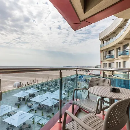 Hawaii Hotel 4*