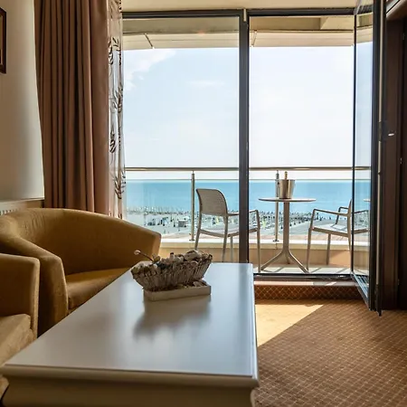 Hawaii Otel Mamaia