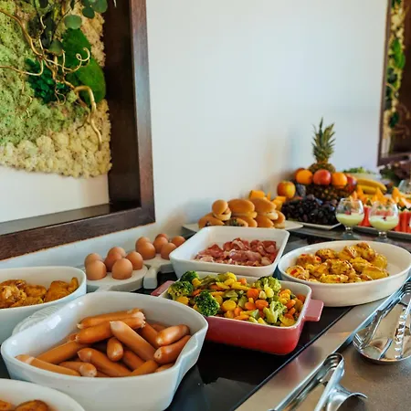 Hawaii Otel Mamaia