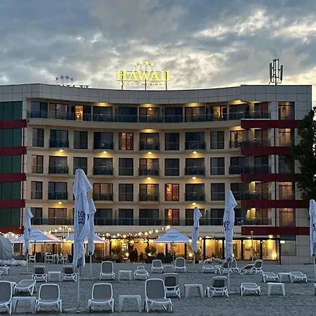 Hawaii Hotel 4*