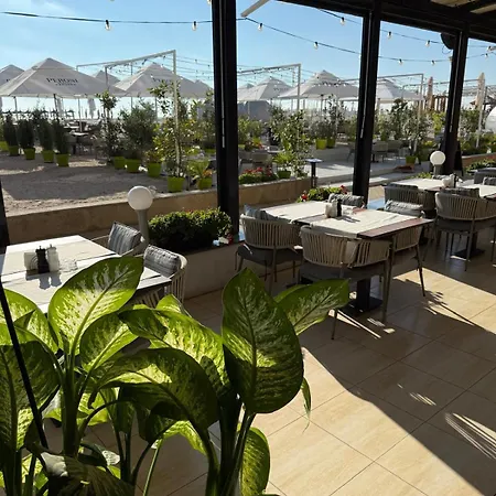 Hawaii Otel Mamaia