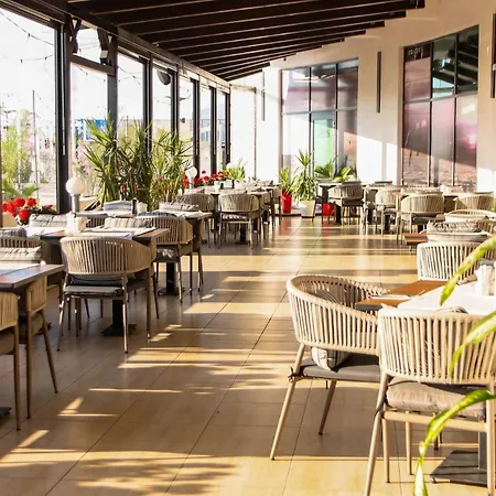 Hotel Hawaii 4*
