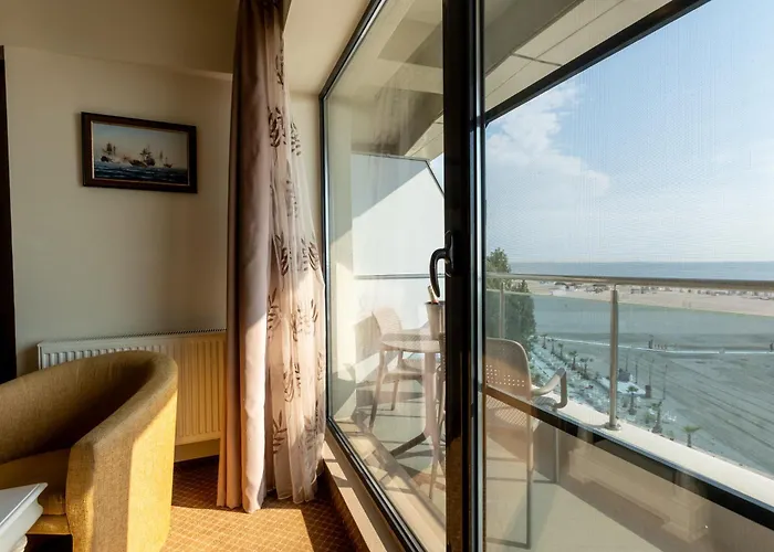 Hawaii Szálloda Mamaia