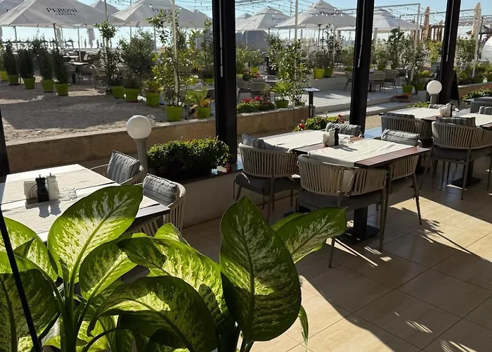 Hawaii Szálloda Mamaia